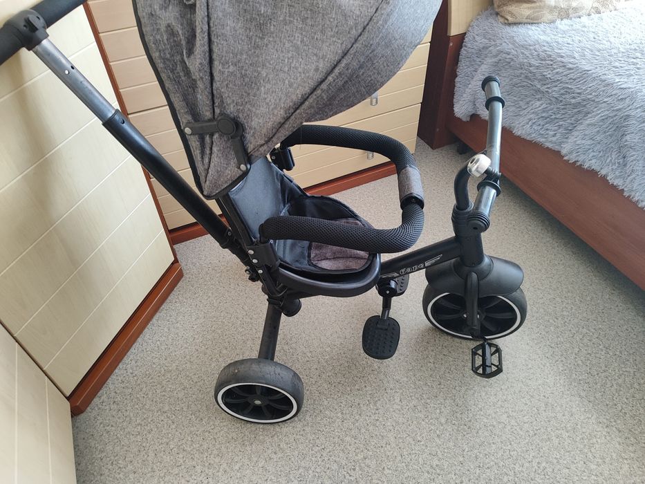 Продам трёхколёсный велосипед