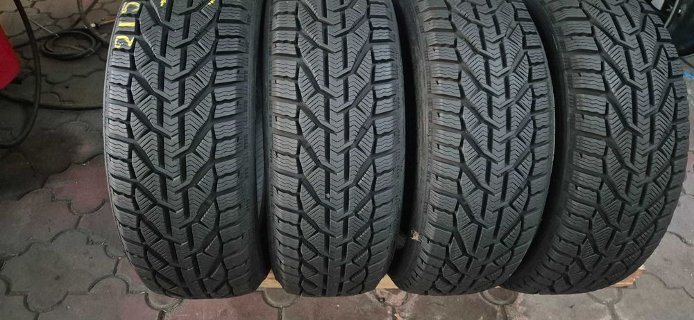 anvelope  215/55/17 m&s iarna