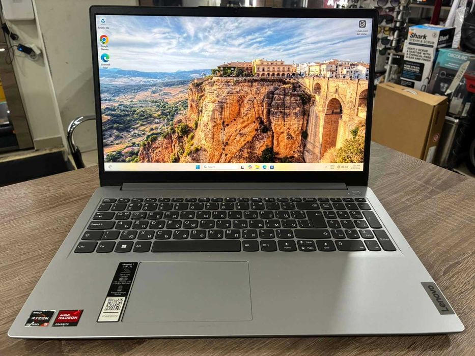 Лаптоп Lenovo IdeaPad 1