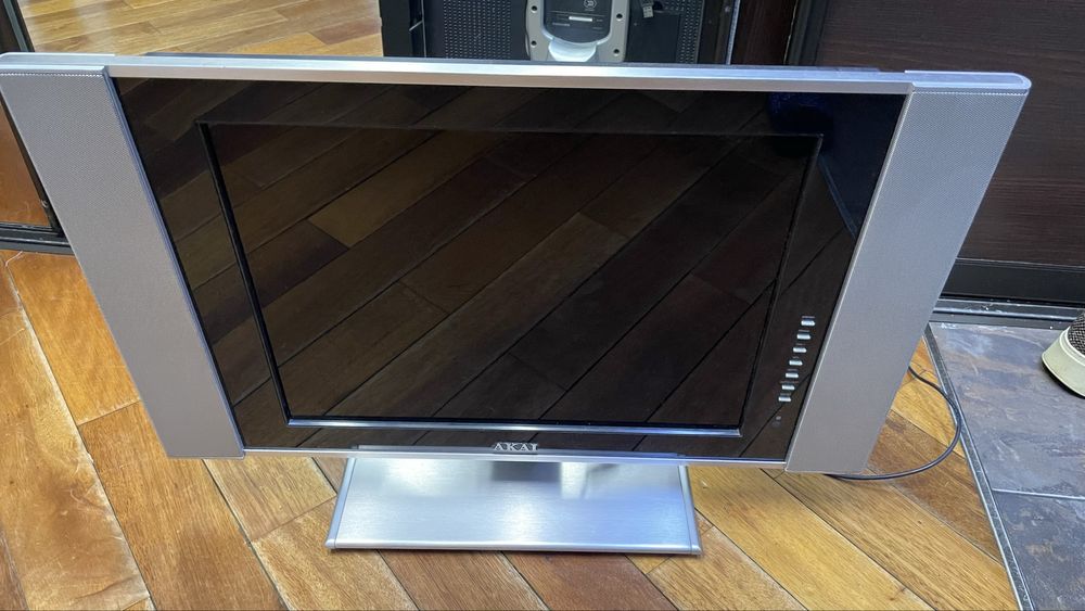 Телевизор работает