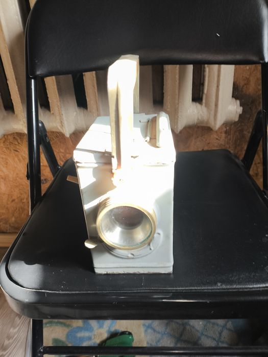 Продам ж.д фонарь