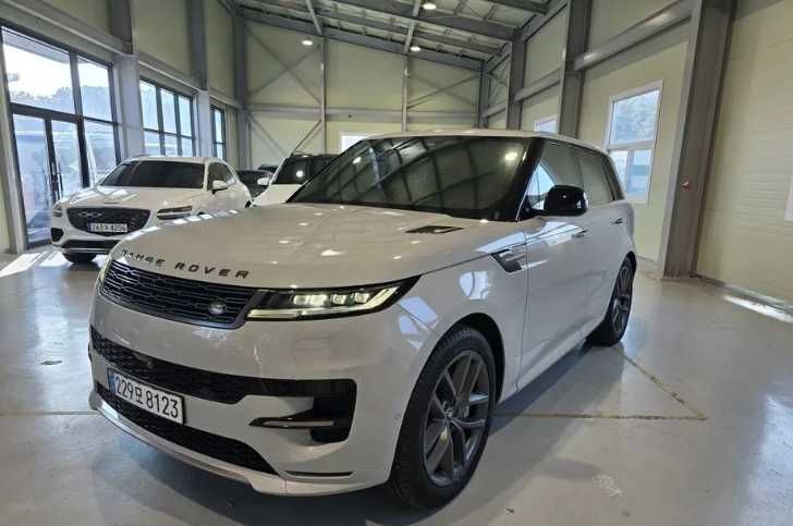 Range Rover Sport P550e