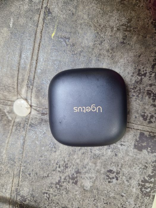 Ugetus UG-M12 петличка