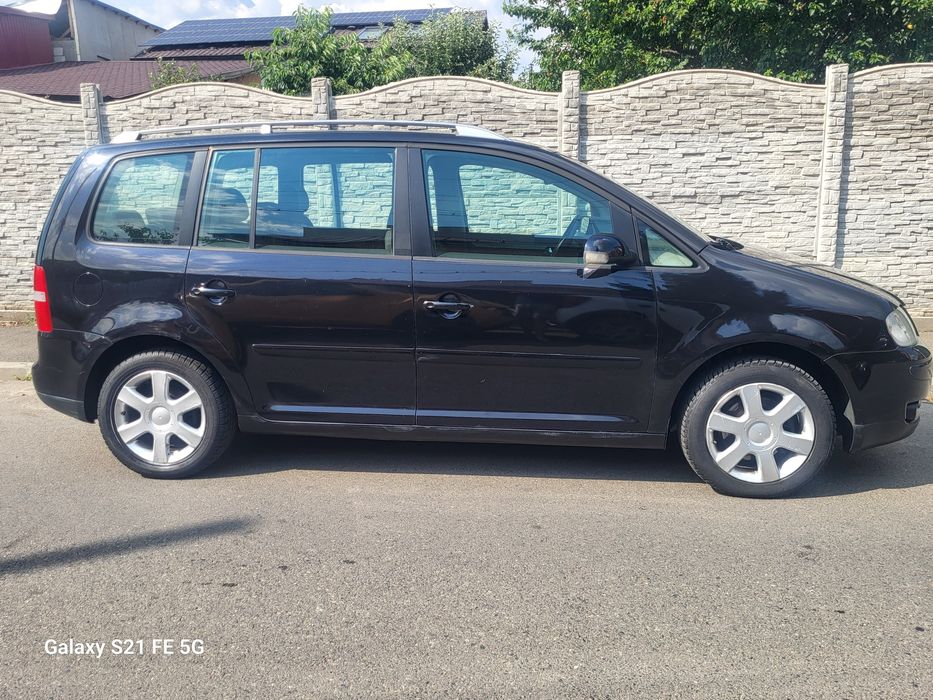 VOLKSWAGEN Touran 2006 — imagine 5