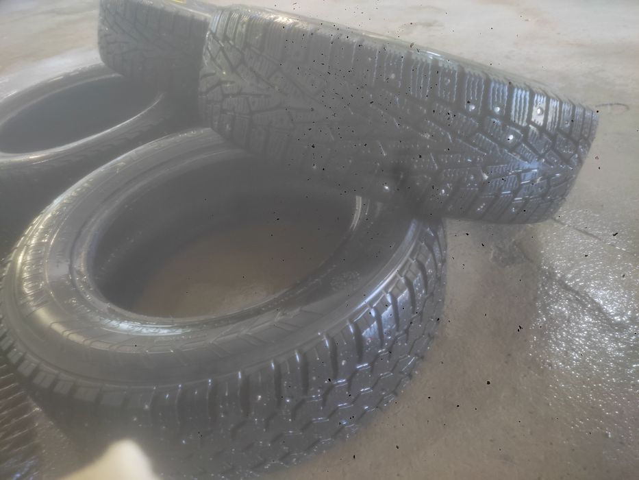 Резина зима 185/65 R15