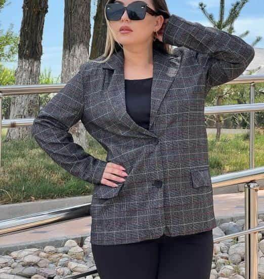 Продается костюм