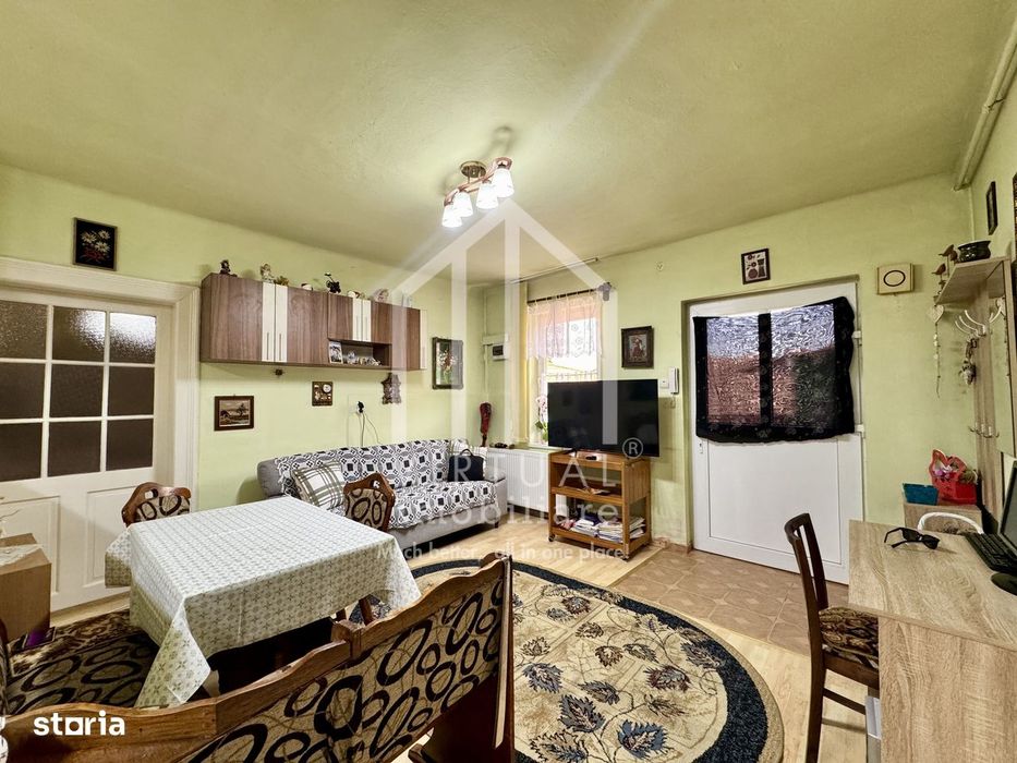 Apartament cu 2 camere, 76mp utili + pod, pivnita 16mp - Piata Cibin — fotografia 1