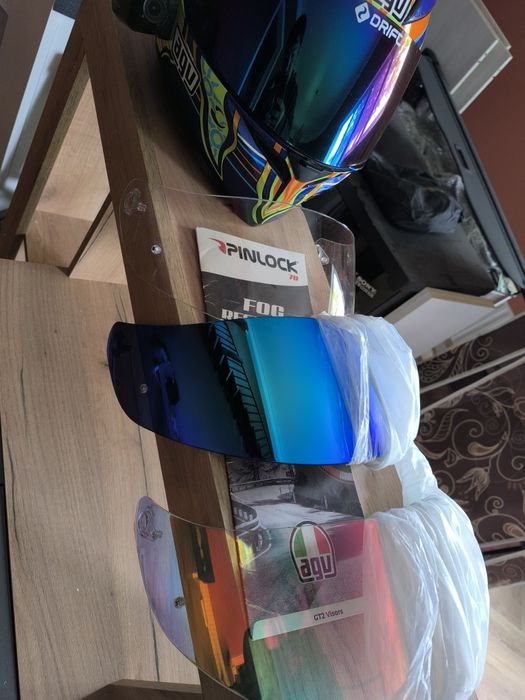 Продам шлем AGV K3 SV