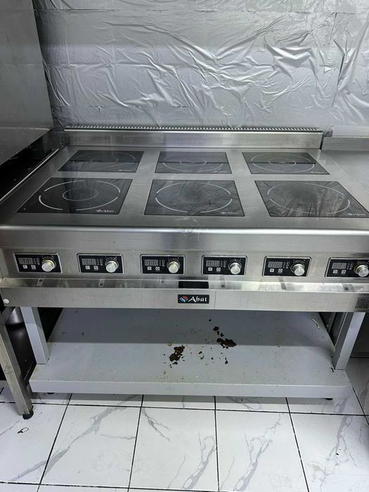 Продается Кухонное оборудование и Бар