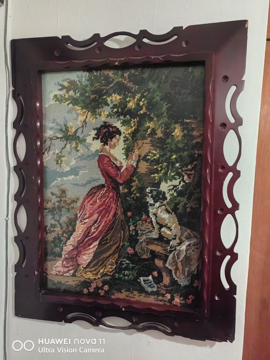Красив гоблен в рамка