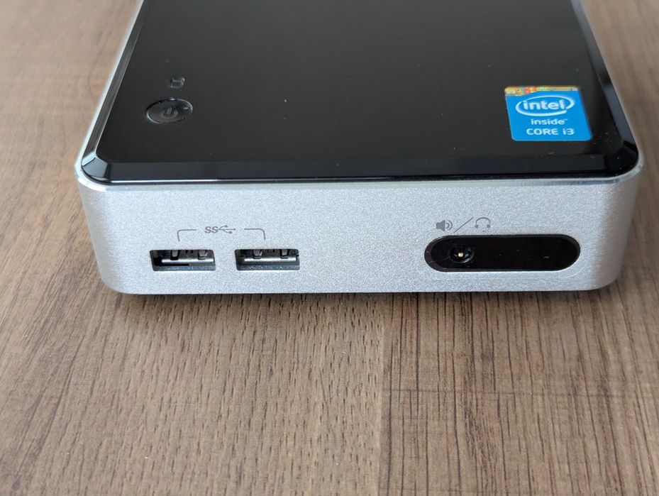 Intel® NUC Kit D34010WYK с V-NAND SSD SAMSUNG 860 и Crucial 2x4GB