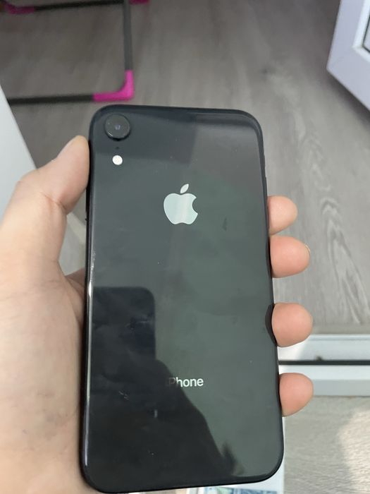 Айфон хр 64 гб 75 акб