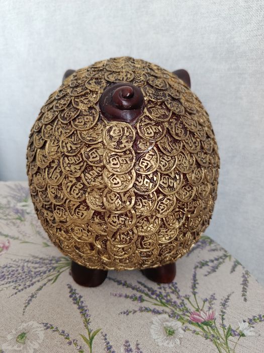 Копилка свинья..