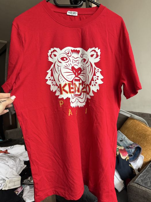 Маркови тениски.