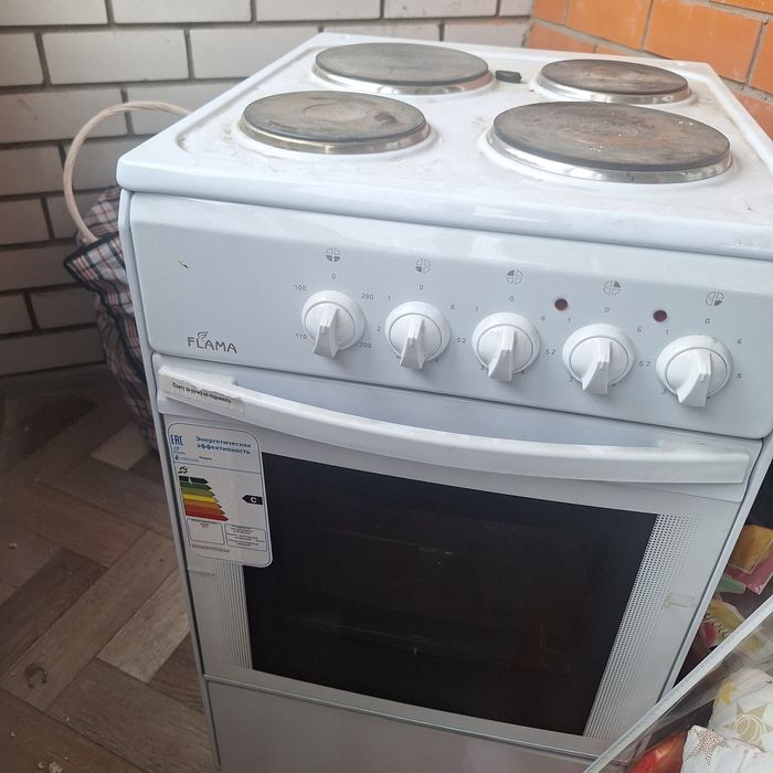 Продам  плиту  новую