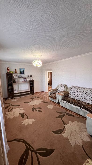 Продам двухэтажный дом