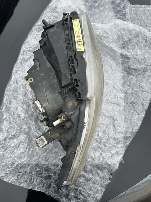 Ксенонов фар БМВ Е87 BMW E87