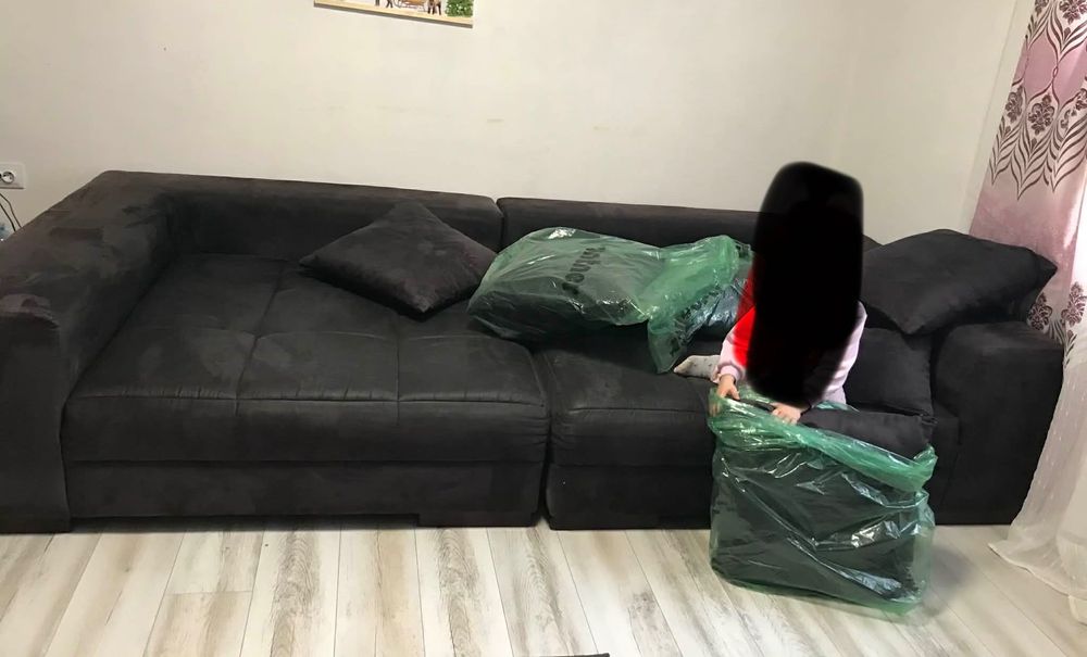 Canapea de vânzare