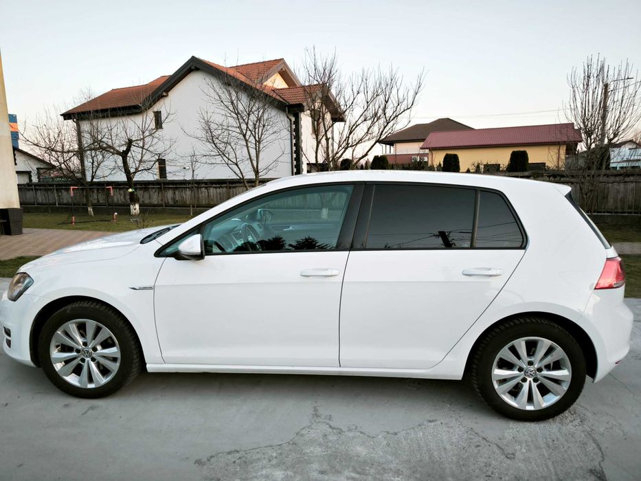 Volkswagen Golf VII 1.4 Benzina Bluemotion Euro-6 - Schimb cu autoutilitara mica