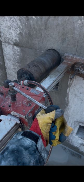 Servicii carotare beton, bca si caramida.