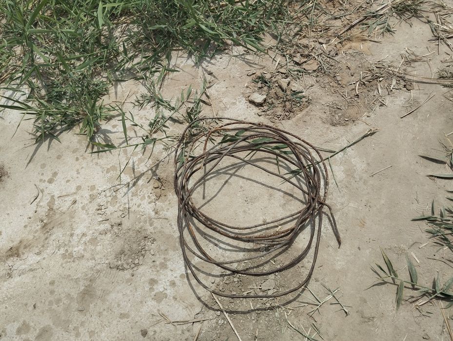 Алтылық сым сатылады