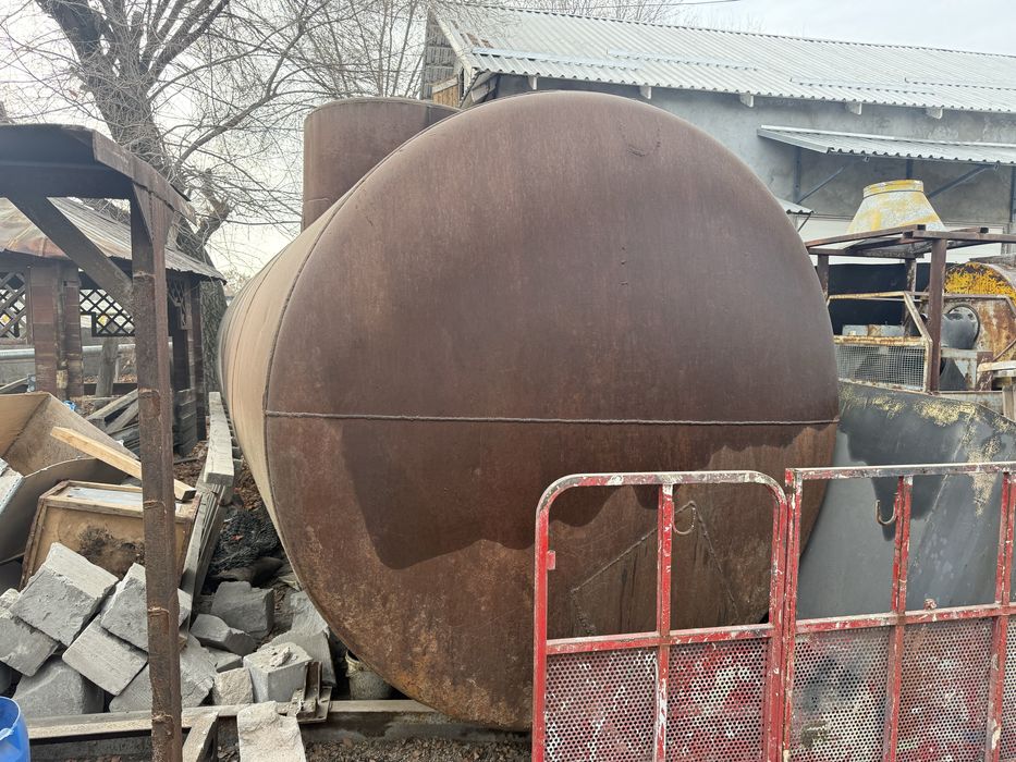 Продам жд цестерну