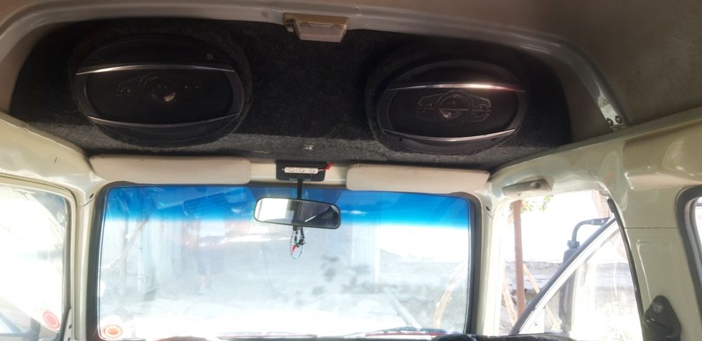 Moshina sotish damas