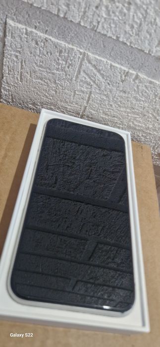 Iphone 11 чисто нова батерия 64GB