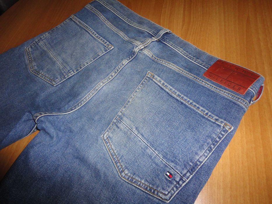 Tommy Hilfiger/W36/L32/оригинални дънки