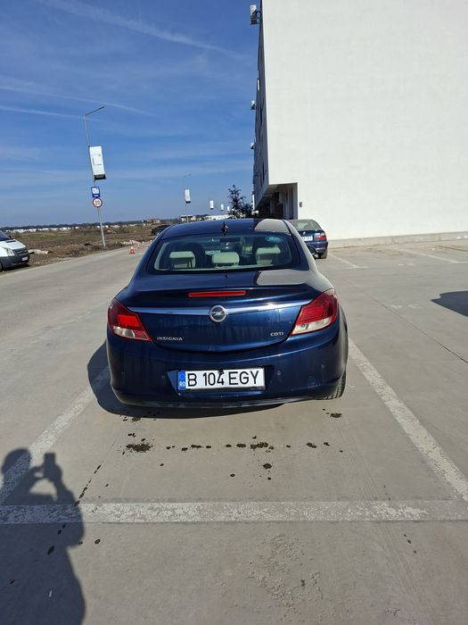 Vand   opel insignia
