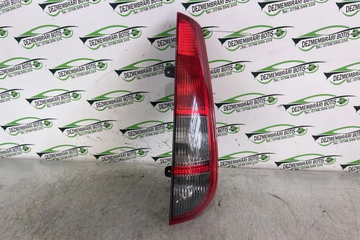 Lampa / Tripla stop dreapta pe aripa Ford Focus 2005 1.4 MT (80 hp)