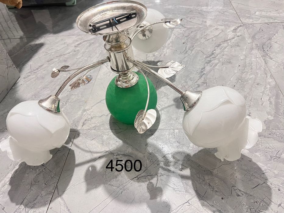 Люстры бра светильник