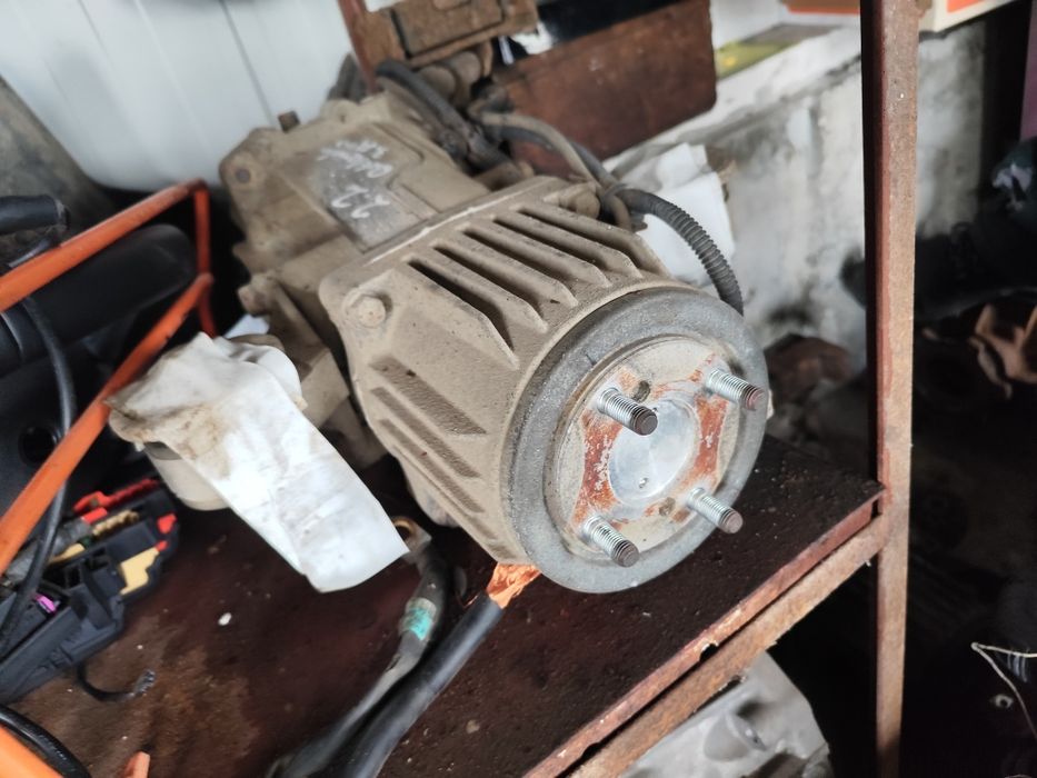 Заден диференциал Mitsubishi Outlander 2-156-140кс 2008г