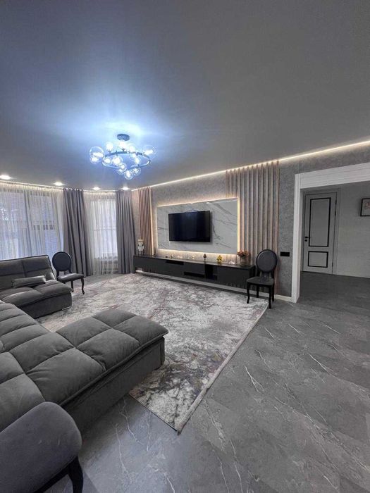 Современный коттедж в 5 минутах от центра города