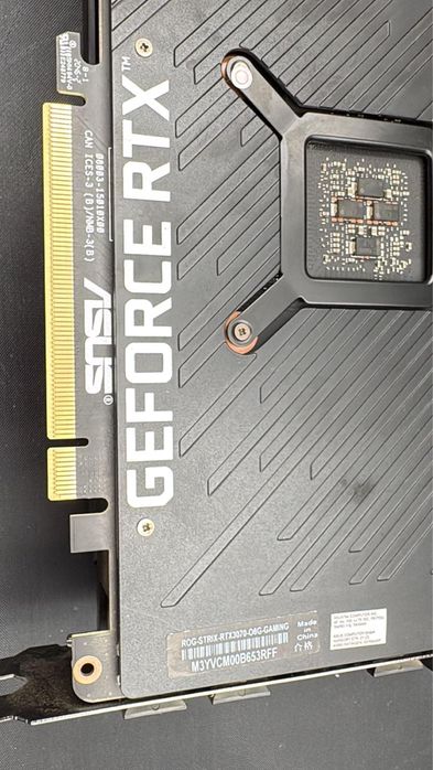Vând ASUS ROG Strix GeForce RTX 3070 8GB OC Edition