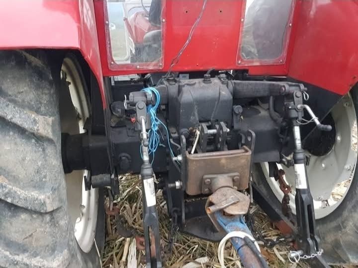 TRACTOR INTERNATIONAL 654 + Disc, Plug, grăpi, prăşitore