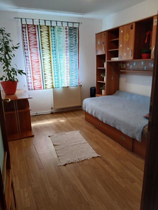 3 camere decomandat