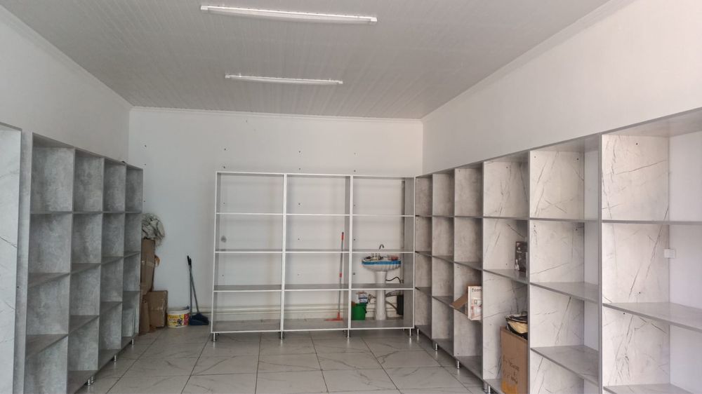 Полки для магазина