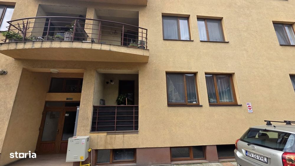 Apartament spatios , parter , zona Libertatii