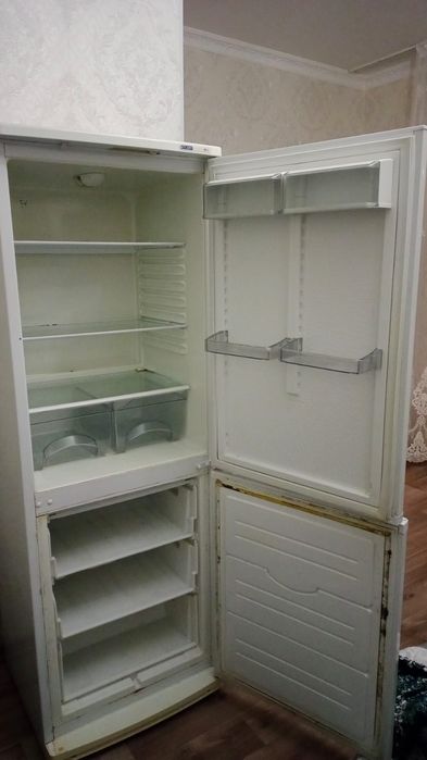 Срочно продам холодильник