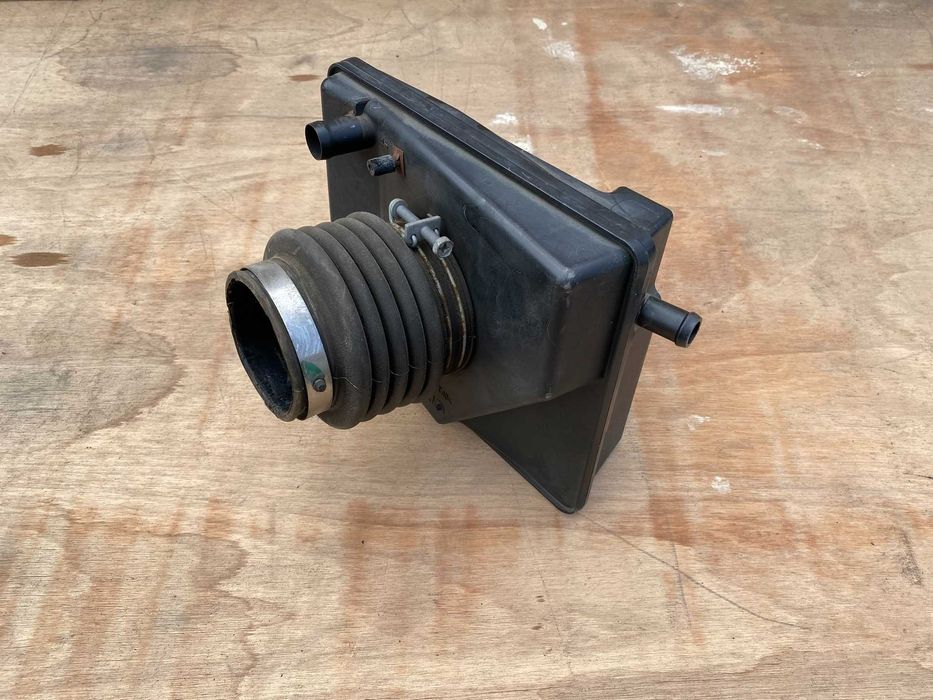 Патрубок гофра воздухана на дроссель на Ниссан Цефиро Максима А32 А33