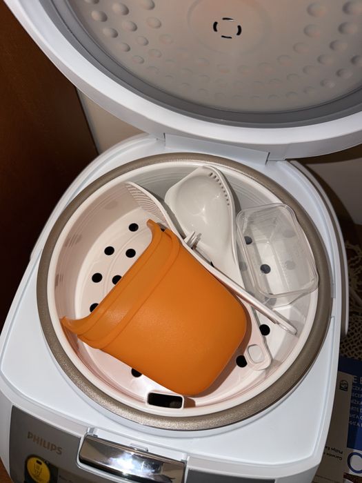 Мултикукър PHILIPS HD3037/70