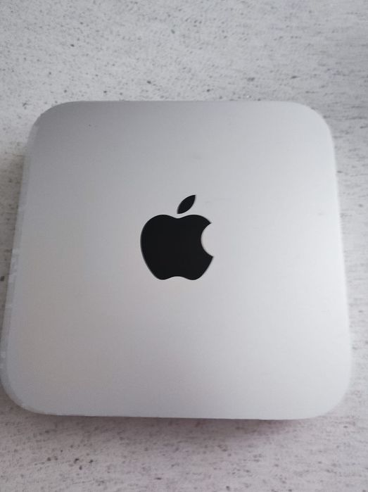 Apple Mac Mini (Intel Core i7) + Переходник в подарок
Описа