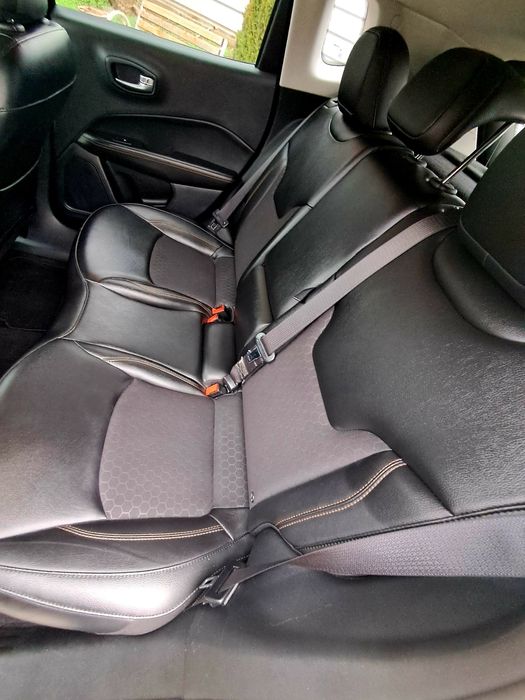 JEEP COMPASS ,AN 2020,1.6 MOTORINA ,11 400 € Negociabil