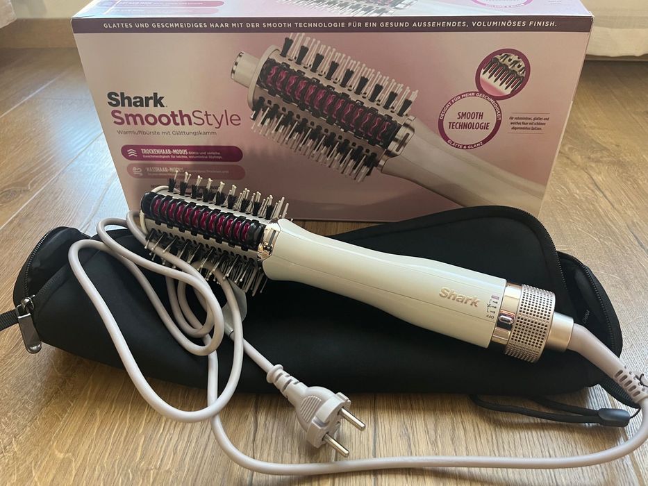 Продавам Remington AS8810 Keratin Protect четка за коса, Shark SmoothStyle HT212EU четка за коса и Philips WavePro Styler 9000 маша за коса