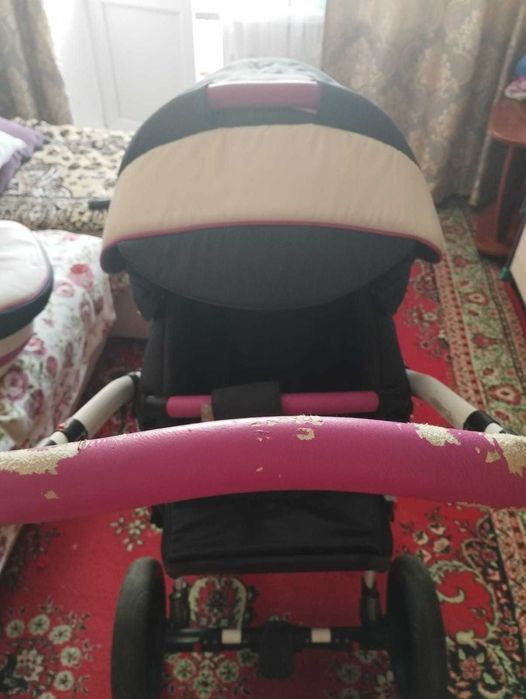 Продам коляску Adamex