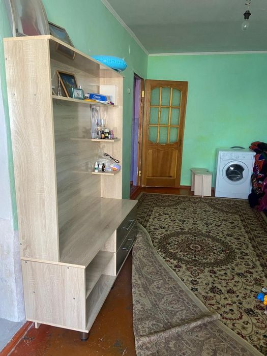 Үй сатылады 1 бөлмелі