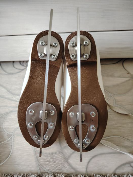 Коньки фигурные для начинающих