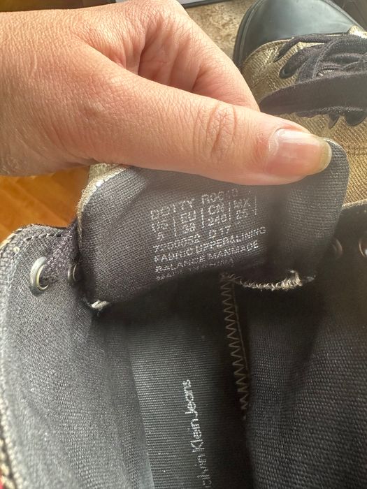 Кецове Calvin Klein