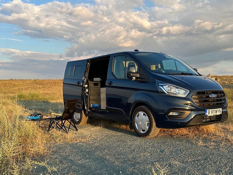 CAMPERVAN - Ford Transit Custom Hybrid Plug-in